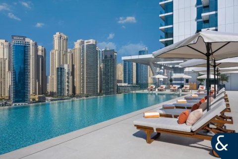 Купить квартиру в Vida Residences Dubai Marina, Дубай Марина, Дубай: 2 спальни, 148м², № 75171 - фото 3