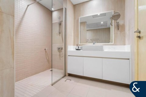 Appartement à Jumeirah Beach Residence, Dubai, 3 chambres, 210 m², № 75176 - photo 12