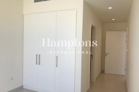 Villa en Dubai South (Dubai World Central), Dubai, 3 dormitorios, 129.88954236 m², № 84465 - foto 2