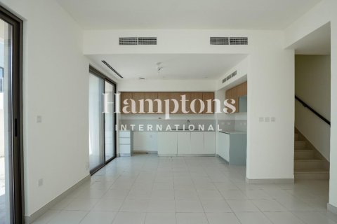 Villa en Dubai South (Dubai World Central), Dubai, 3 dormitorios, 129.88954236 m², № 84465 - foto 6