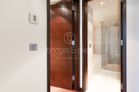 Apartamento en Downtown Dubai (Downtown Burj Dubai), Dubai, 2 dormitorios, 189 m², № 84458 - foto 15