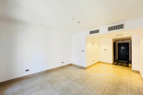 Apartamento en Old Town, Dubai, 1 dormitorio, 87 m², № 84457 - foto 4