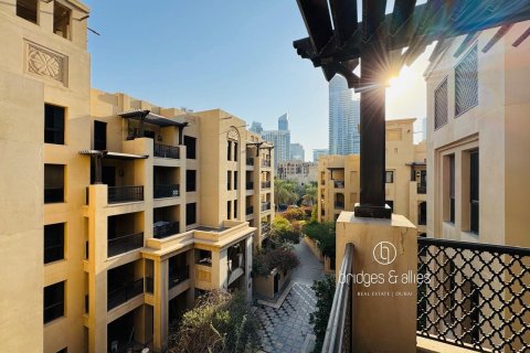 Apartamento en Old Town, Dubai, 1 dormitorio, 87 m², № 84457