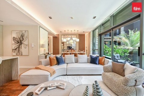 Apartment in City Walk, Dubai 2 bedrooms, 156.7 sq.m. № 135128 - photo 19
