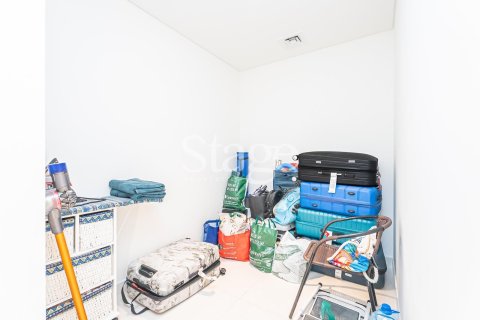 Apartment in EMAAR Beachfront, Dubai Harbour, Dubai 3 bedrooms, 195 sq.m. № 74370 - photo 26