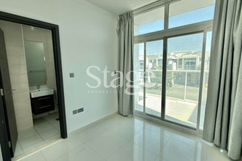 Villa à Dubai, 3 chambres, 167 m², № 74369 - photo 13