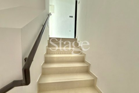 Villa à Dubai, 3 chambres, 167 m², № 74369 - photo 6