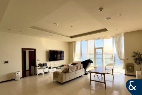 Apartamento en Tiara Residences, Palm Jumeirah, Dubai, 3 dormitorios, 222 m², № 78958 - foto 3