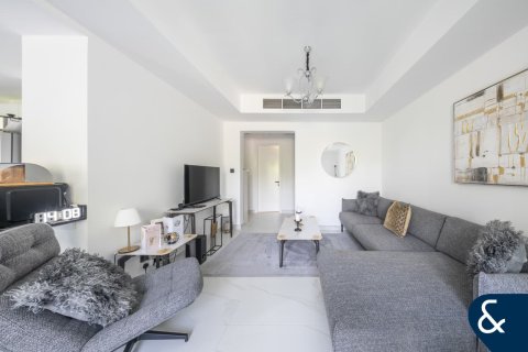 Купить виллу в Springs 11, The Springs, Дубай: 2 спальни, 157м², № 78948 - фото 4