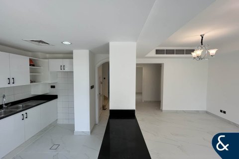 Купить виллу в Springs 11, The Springs, Дубай: 2 спальни, 157м², № 78948 - фото 18