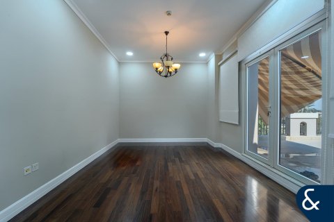 Купить виллу в Sienna Lakes, Джумейра Гольф Эстейтс, Дубай: 5 спален, 973м², № 78968 - фото 20