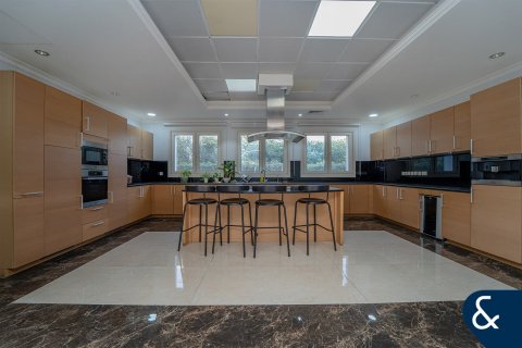 Купить виллу в Sienna Lakes, Джумейра Гольф Эстейтс, Дубай: 5 спален, 973м², № 78968 - фото 8