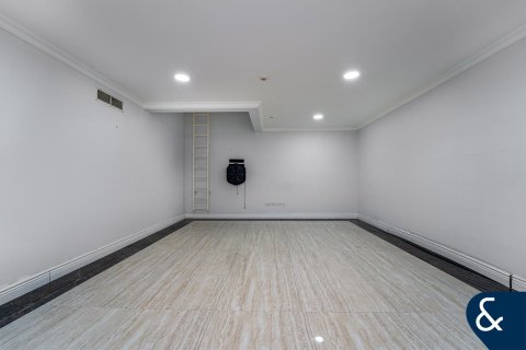 Купить виллу в Sienna Lakes, Джумейра Гольф Эстейтс, Дубай: 5 спален, 973м², № 78968 - фото 23