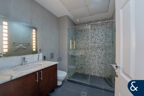 Купить виллу в Sienna Lakes, Джумейра Гольф Эстейтс, Дубай: 5 спален, 973м², № 78968 - фото 18