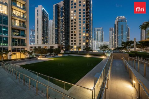 Appartement à Dubai, 2 chambres, 123 m², № 99949 - photo 2