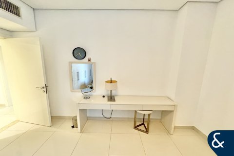 Купить квартиру в Бизнес-Бэе, Дубай: 2 спальни, 130м², № 74799 - фото 9