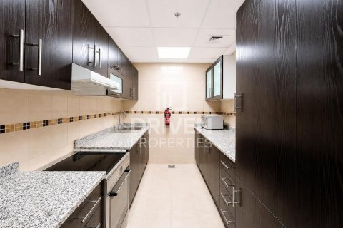 Apartment in Dubai Marina, Dubai 1 bedroom, 83.33 sq.m. № 140940 - photo 5
