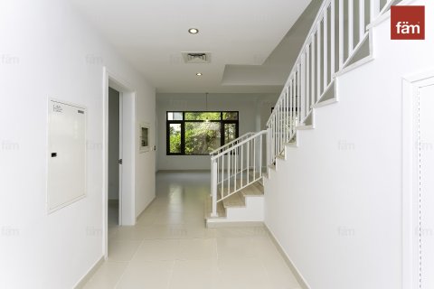 Снять в аренду таунхаус в Риме, Дубай: 3 спальни, 325.6м², № 71664 - фото 2