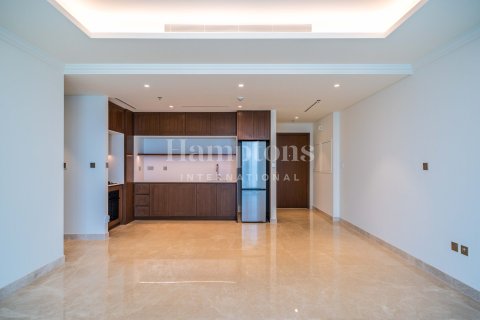 Apartment in Dubai Harbour, Dubai 1 bedroom, 79.61787100 sq.m. № 94499 - photo 4