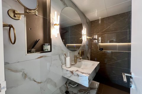 Appartement à Jumeirah Lake Towers, Dubai, 1 chambre, 69.41990869 m², № 94501 - photo 2