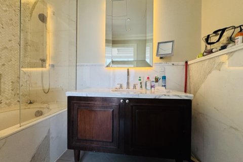 Apartamento en Downtown Dubai (Downtown Burj Dubai), Dubai, 1 dormitorio, 84 m², № 83968 - foto 12