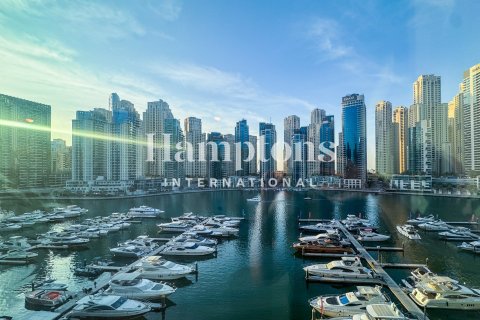 Снять в аренду квартиру в The Address Dubai Marina, Дубай Марина, Дубай: 2 спальни, 147.80867300м², № 74346 - фото 5