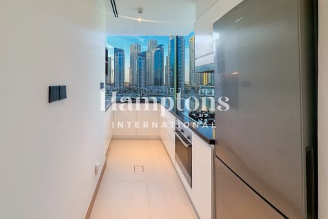 Снять в аренду квартиру в The Address Dubai Marina, Дубай Марина, Дубай: 2 спальни, 147.80867300м², № 74346 - фото 3