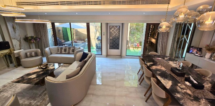 تاون هاوس في Meydan, دبي 4 غرف نوم, 218 م² رقم 49265