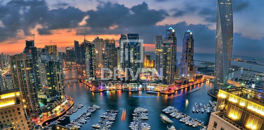 Apartamento en Dubai Marina, Dubai, 2 dormitorios, 104.14 m², № 126326