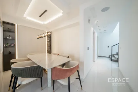 Villa à Dubai Hills Estate, Dubai, 4 chambres, 229 m², № 61748 - photo 3