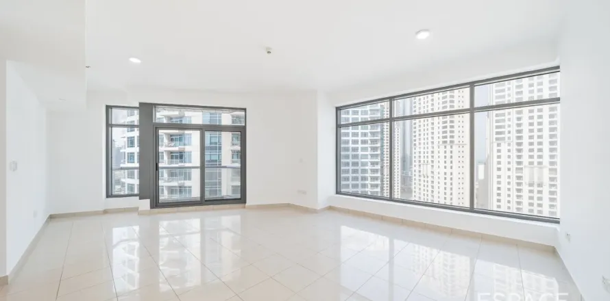 Almacén en Dubai Marina, Dubai, 1 dormitorio, 89 m², № 61745
