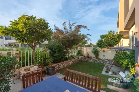 Villa à Dubai Hills Estate, Dubai, 4 chambres, 222 m², № 61744 - photo 13