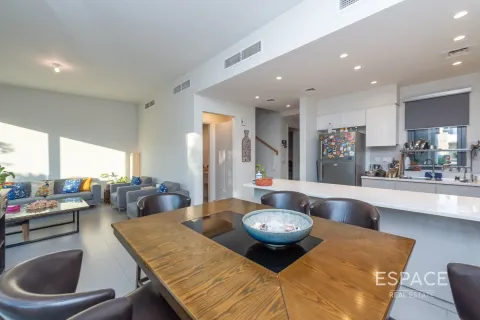 Villa à Dubai Hills Estate, Dubai, 4 chambres, 222 m², № 61744 - photo 4