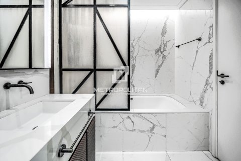 Apartamento en Jumeirah Lake Towers, Dubai, 1 dormitorio, 74 m², № 73543 - foto 12