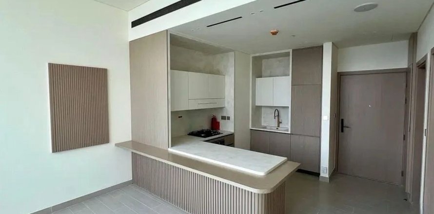 Квартира в Дубае, 1 спальня, 75м², № 70526