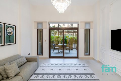 Apartment in Umm Suqeim, Dubai 1 bedroom, 94.1 sq.m. № 70537 - photo 3