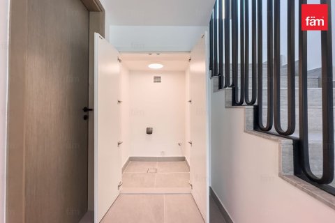 Townhouse in Dubai 3 bedrooms, 181.1 sq.m. № 70524 - photo 5