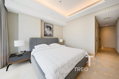 Снять в аренду квартиру в Пальме Джумейре, Дубай: 2 спальни, 124м², № 13576 - фото 6