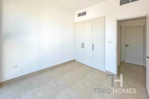 Townhouse in Town Square, Dubai 4 bedrooms, 379 sq.m. № 13577 - photo 13