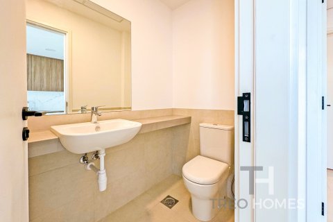Townhouse in Town Square, Dubai 4 bedrooms, 379 sq.m. № 13577 - photo 12