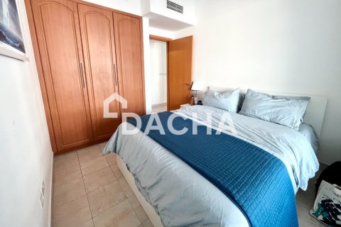 Apartment in The Waves, Dubai Marina, Dubai 1 bedroom, 90 sq.m. № 110289 - photo 7