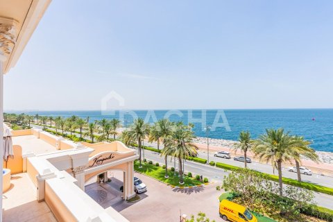 Appartement à The Crescent, Palm Jumeirah, Dubai, 2 chambres, 164 m², № 110287 - photo 2