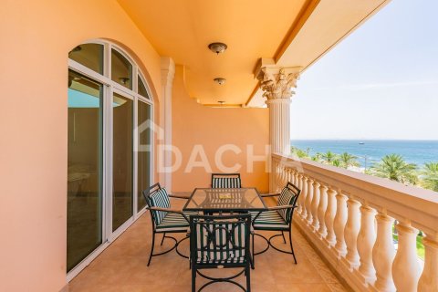Appartement à The Crescent, Palm Jumeirah, Dubai, 2 chambres, 164 m², № 110287 - photo 27