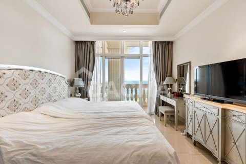 Appartement à The Crescent, Palm Jumeirah, Dubai, 2 chambres, 164 m², № 110287 - photo 17