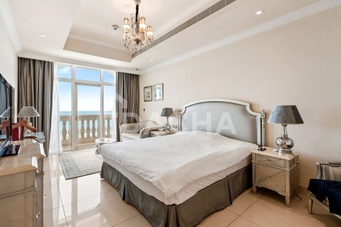 Appartement à The Crescent, Palm Jumeirah, Dubai, 2 chambres, 164 m², № 110287 - photo 22