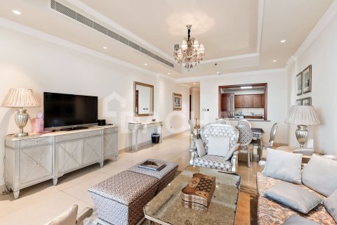 Appartement à The Crescent, Palm Jumeirah, Dubai, 2 chambres, 164 m², № 110287 - photo 10