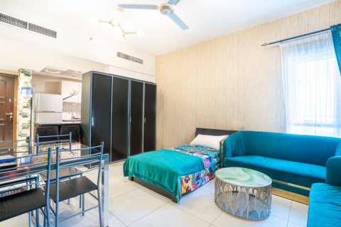 Apartment in Dubai 2 bedrooms, 96.3 sq.m. № 53080 - photo 8