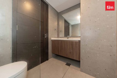 Apartment in Business Bay, Dubai 2 bedrooms, 119.4 sq.m. № 53077 - photo 5