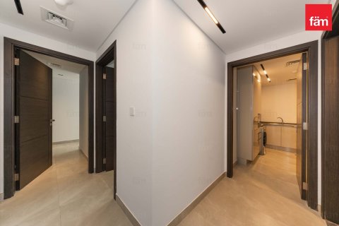 Apartment in Business Bay, Dubai 2 bedrooms, 119.4 sq.m. № 53077 - photo 23