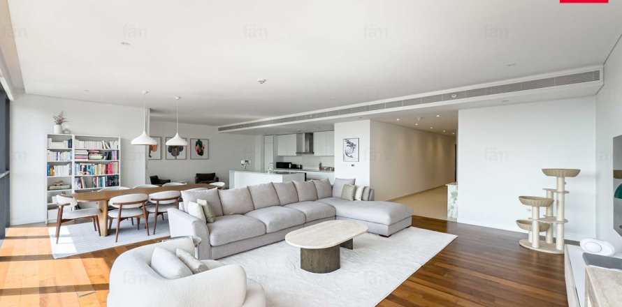 Apartment in Al Wasl, Dubai 3 bedrooms, 226.8 sq.m. № 53076